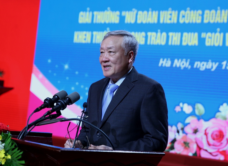 Coi công tác phụ nữ và bình đẳng giới là nhiệm vụ chính trị trọng tâm, xuyên suốt