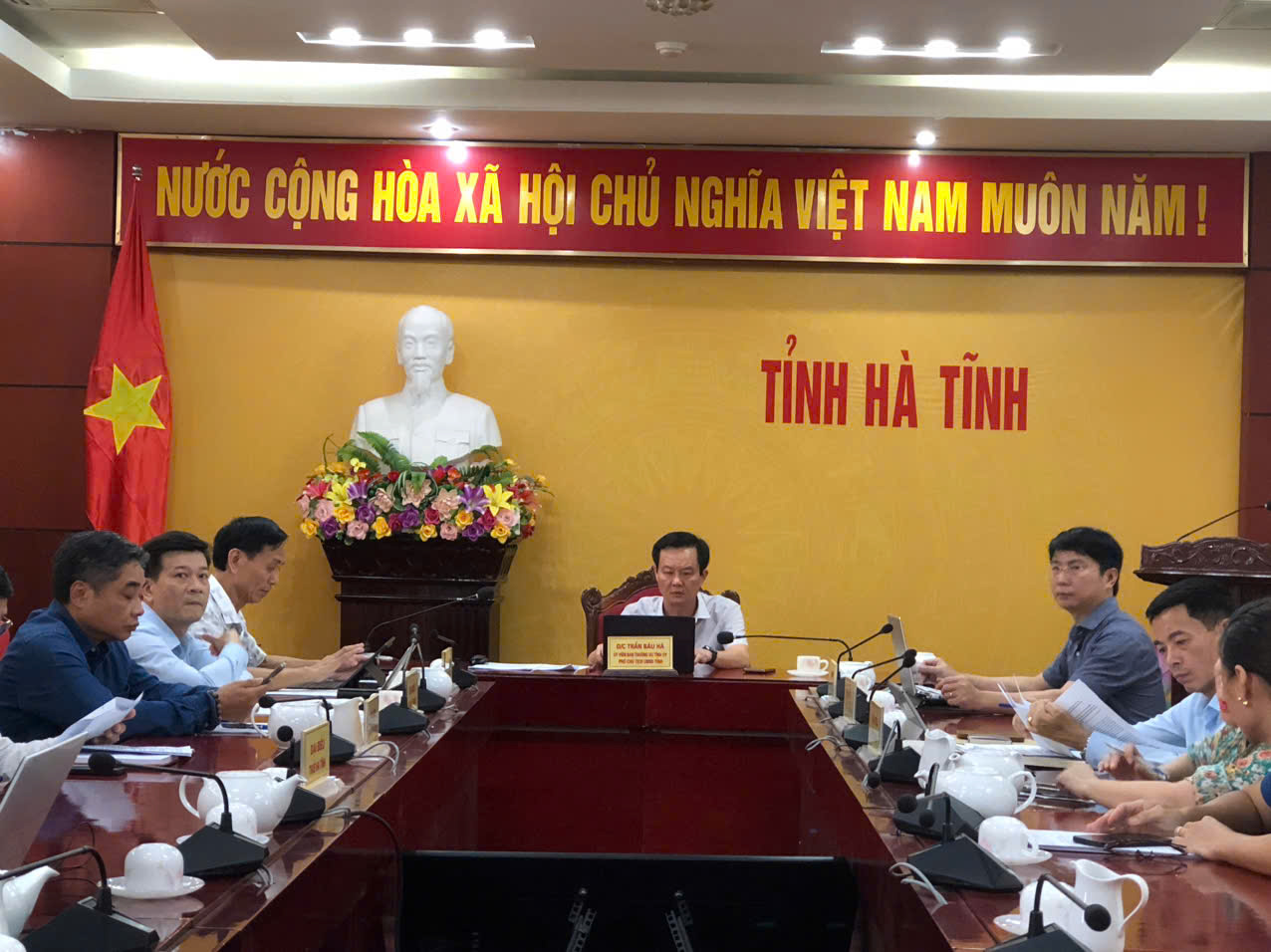 UBND tỉnh Hà Tĩnh họp nghe báo cáo, chỉ đạo xử lý một số nội dung liên quan đến đầu tư xây dựng hạ tầng cụm công nghiệp trên địa bàn tỉnh
