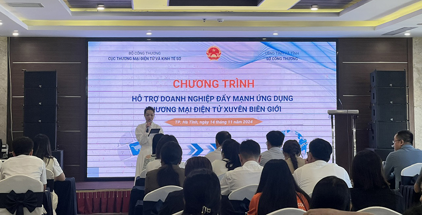 Cục Thương mại điện tử & Kinh tế số (Bộ Công Thương) phối hợp với Sở Công Thương Hà Tĩnh tổ chức thành công Lớp đào tạo hỗ trợ doanh nghiệp đẩy mạnh ứng dụng thương mại điện tử xuyên biên giới