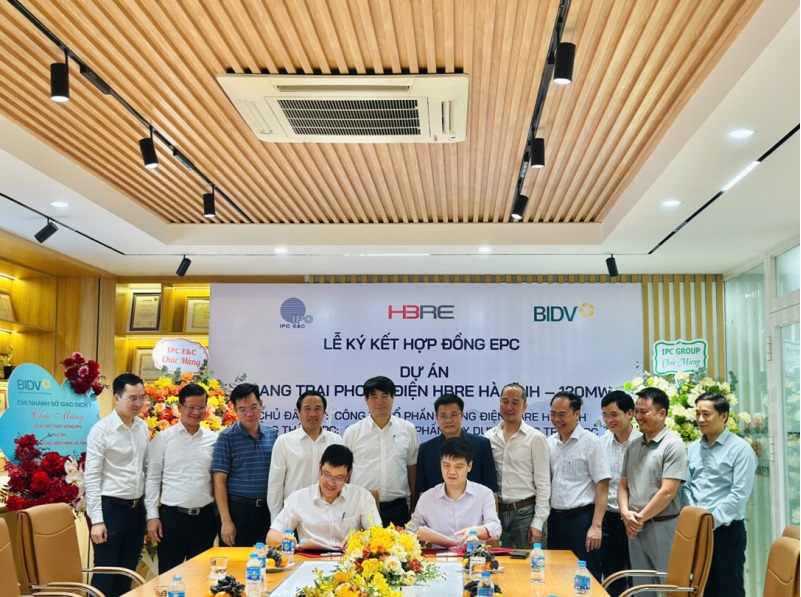 HBRE và IPC E&C ký hợp đồng EPC xây dựng Trang trại Phong điện HBRE Hà Tĩnh 120 MW