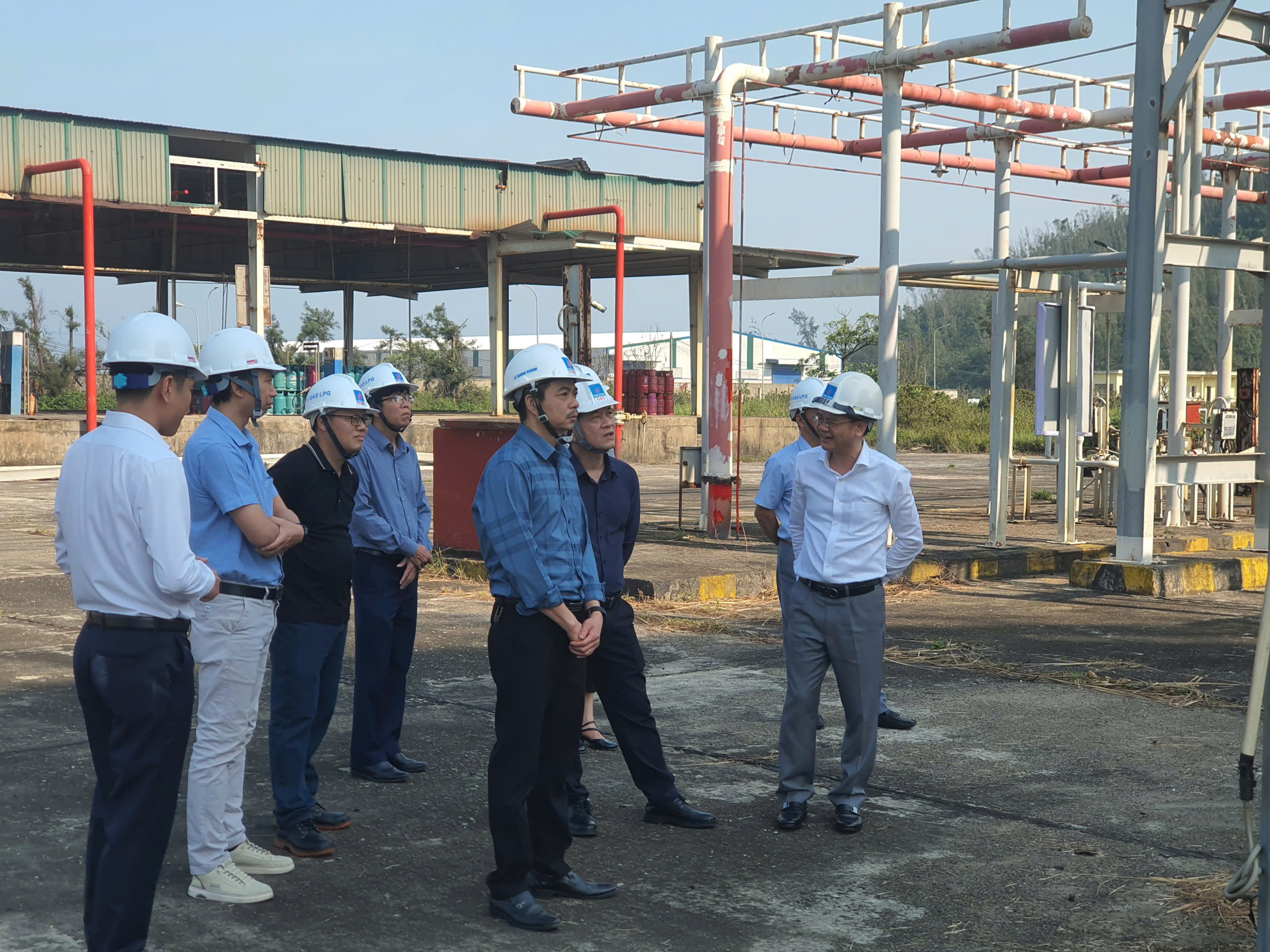 KIỂM TRA, THẨM ĐỊNH CÔNG TÁC QUẢN LÝ AN TOÀN TẠI DỰ ÁN TỔNG KHO KHÍ HÓA LỎNG BẮC TRUNG BỘ